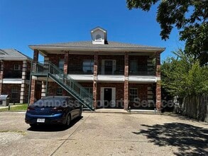 Building Photo - 1613 Bagby Ave