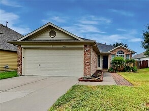 Building Photo - 19823 Lindenwick Ct