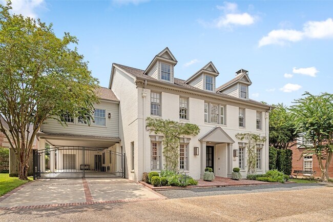 Foto del edificio - 5527 Briar Dr