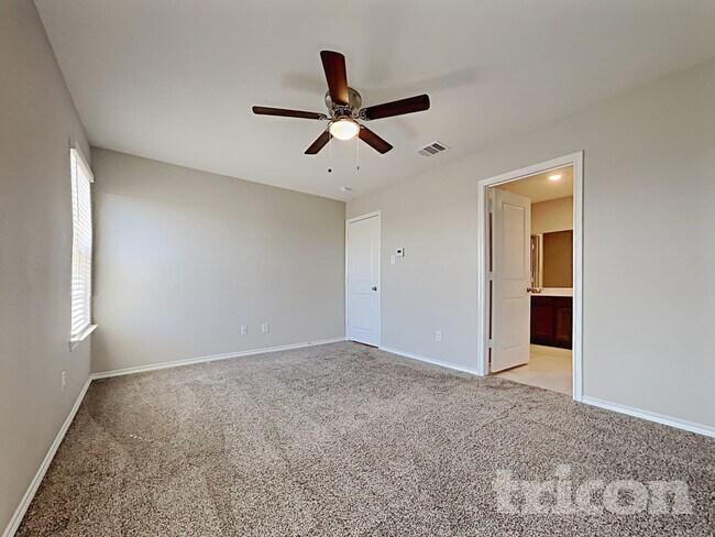 Building Photo - 1904 Strongbark Dr