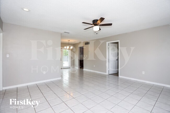Building Photo - 1291 NW 60th Ave