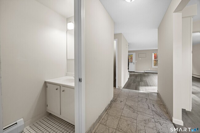 Foto del edificio - 145 Harbor Pond Dr