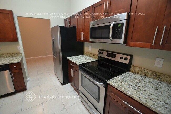 Foto del edificio - 1776 Shower Tree Way