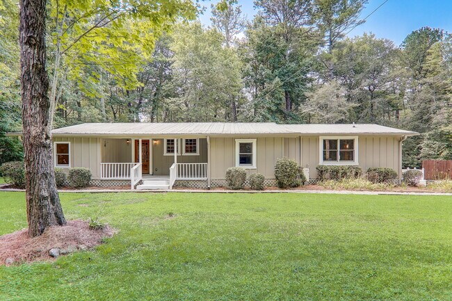 Foto del edificio - 18 Holly Springs Drive