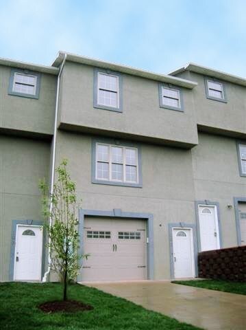 Primary Photo - 3 br, 2 bath House - 105 Stanley Street
