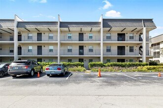 Building Photo - 8765 Bardmoor Blvd