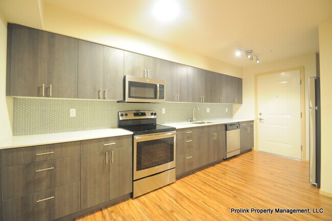 Foto del edificio - 5246 Brooklyn Ave NE