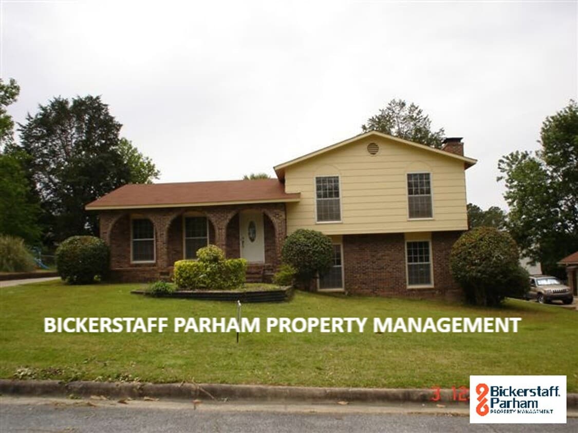 Foto principal - Charming Brick Home Located off of Moon Ro...