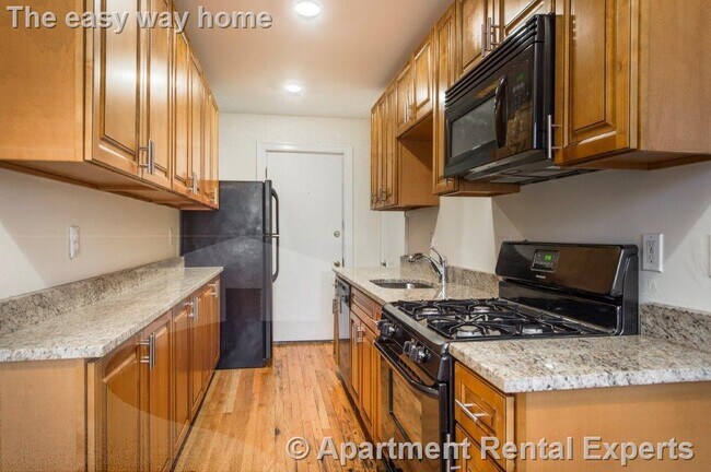 Foto del edificio - 123 Highland Ave