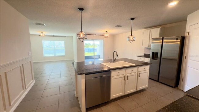 Building Photo - 12122 Sirena Cv