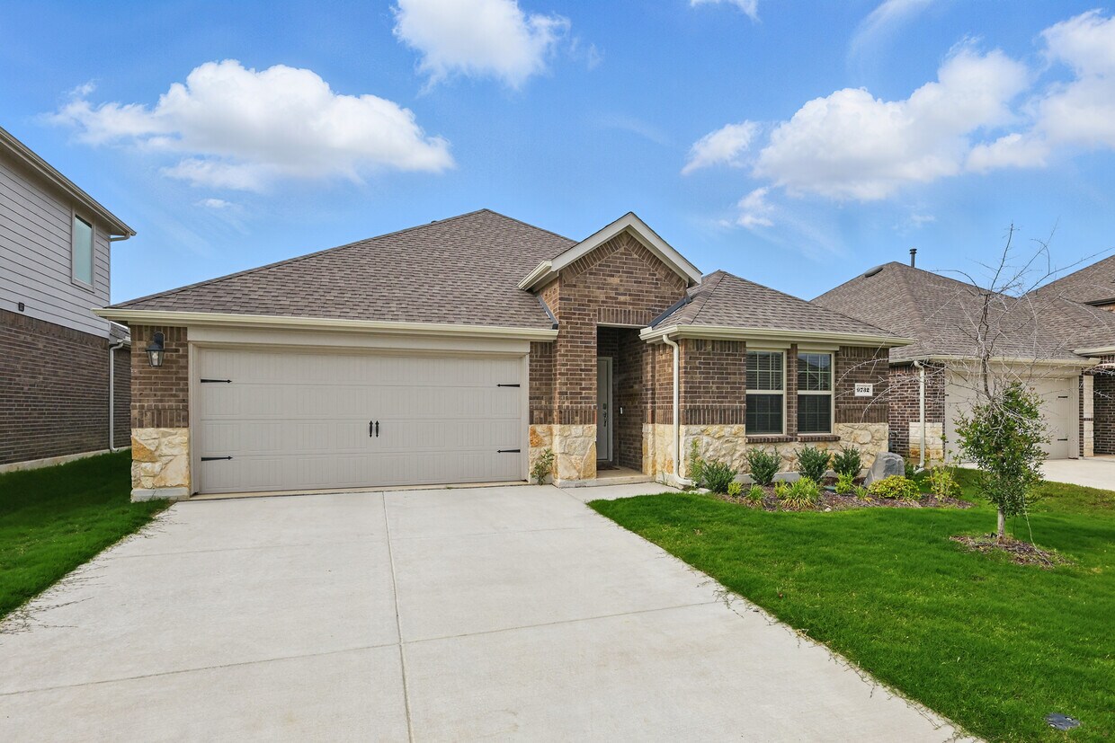 Foto principal - 9732 Quail Pointe Rd