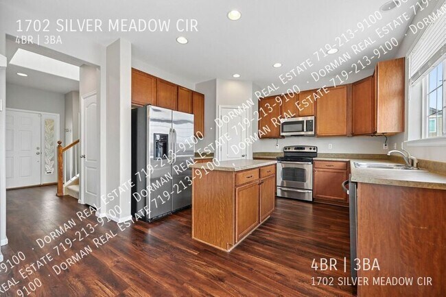 Foto del edificio - 1702 Silver Meadow Cir