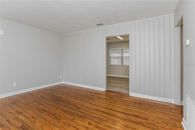 Foto del edificio - 4435 Fairview Ave