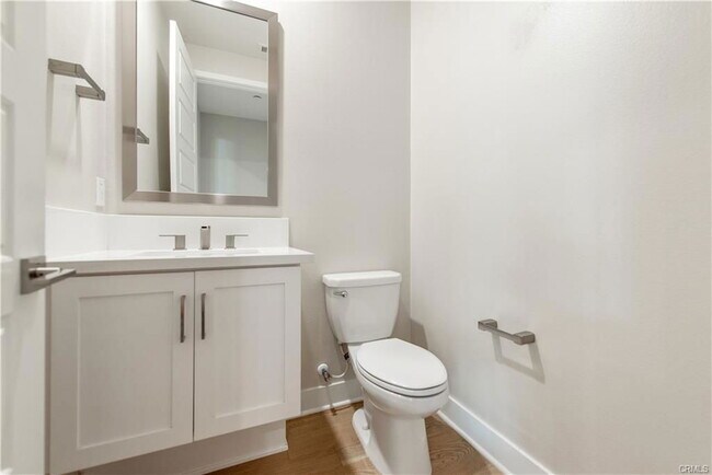 Foto del edificio - 61 Einstein Wy