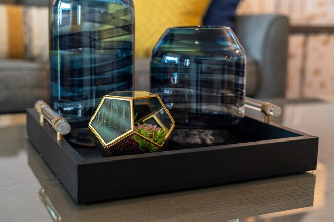 Foto del edificio - 3121 Paradox Cir