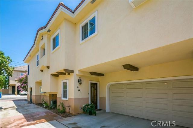 Building Photo - 43 El Dorado St