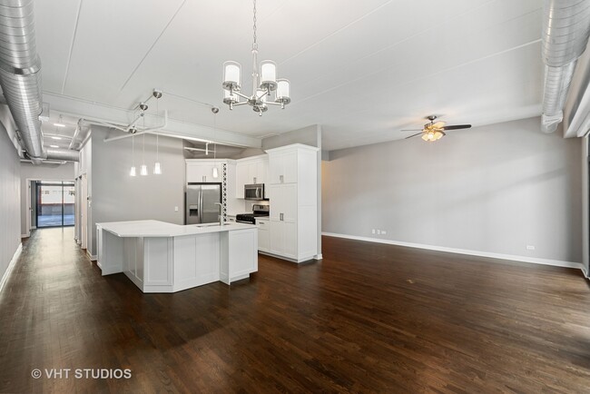 Foto del edificio - 920 W Madison St