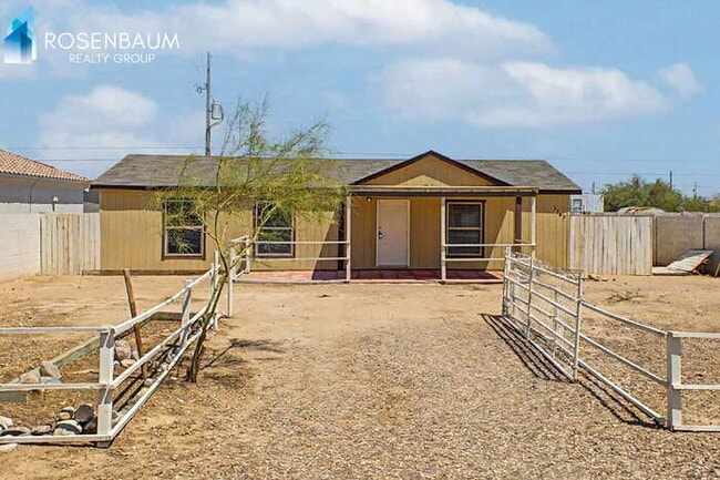 Building Photo - 3360 W Madera Dr