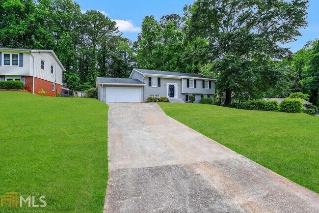 Building Photo - 2157 Rollingview Dr