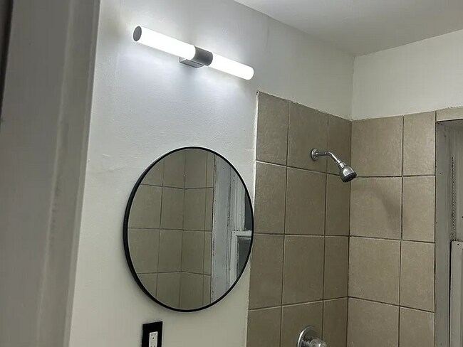 Foto del edificio - 4419 Richard Pl