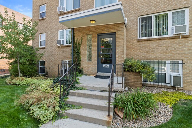 Foto del edificio - 1350 Columbine St
