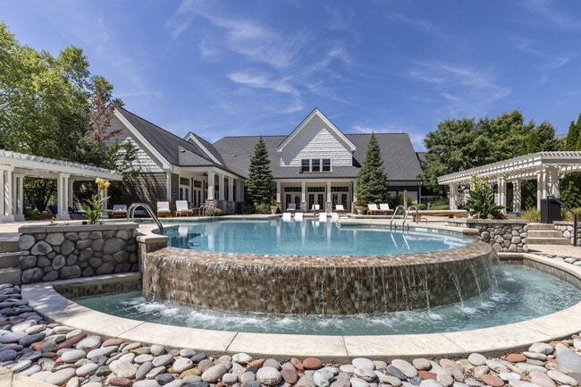 Building Photo - Prairie Lakes