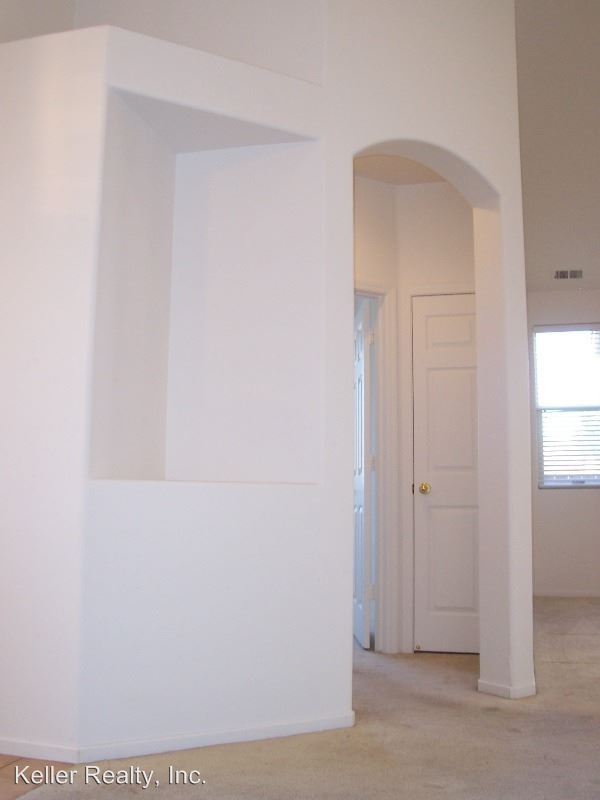 Building Photo - 3881 Herons Landing Dr