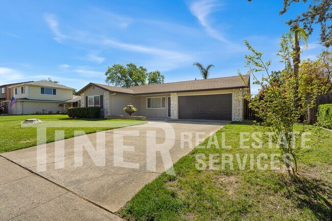 Foto del edificio - 9024 Leatham Ave