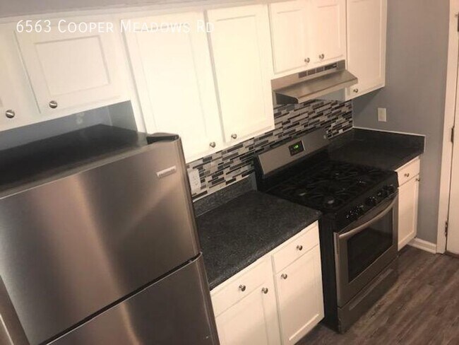 Foto del edificio - 6563 Cooper Meadows Rd