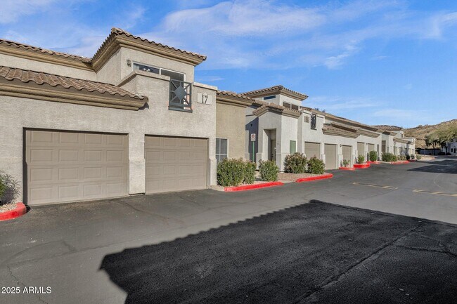 Foto del edificio - 3236 E Chandler Blvd