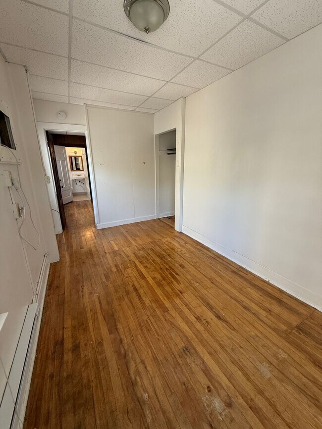 Foto del edificio - 1 Bedroom 1 Bathroom Apartment