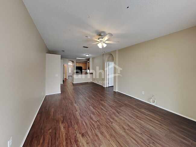 Building Photo - 27837 Sky Lake Cir