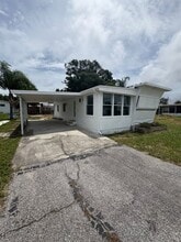 Building Photo - 2110 Orange Dr