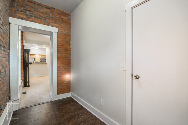 Foto del edificio - 812-814 Neil Ave