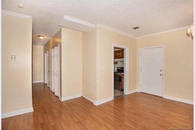 Building Photo - 90 Kane St