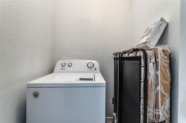 Building Photo - 3721 El Campo Ave