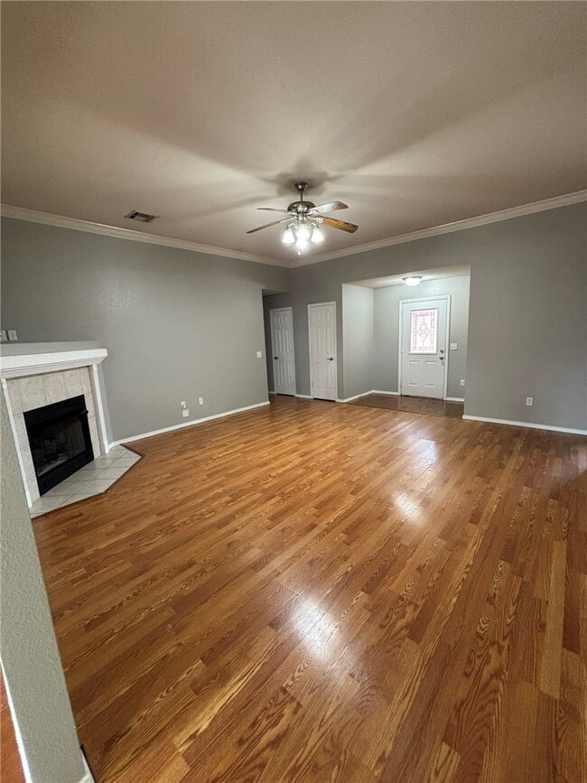 Building Photo - 2401 SW 20th St
