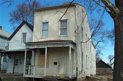 Building Photo - 506 Lombardy St