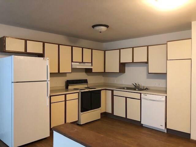 Building Photo - 1518 S Wasson Ln