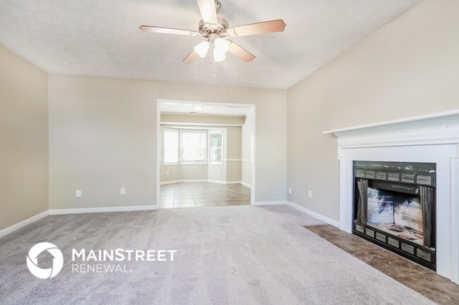 Building Photo - 3618 Chinaberry Ln