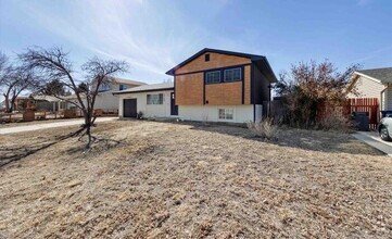 Building Photo - 6960 Goldfield Dr