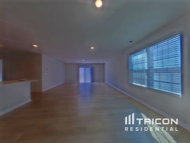 Building Photo - 4058 Rustling Grass Trl