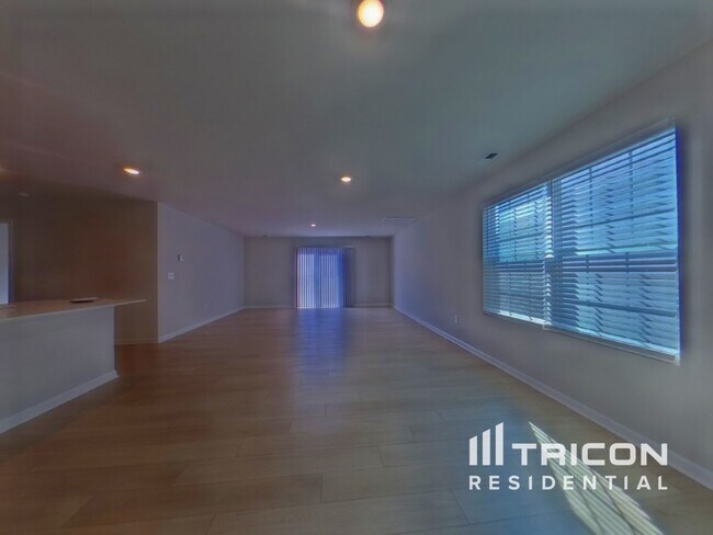 Foto del edificio - 4058 Rustling Grass Trl