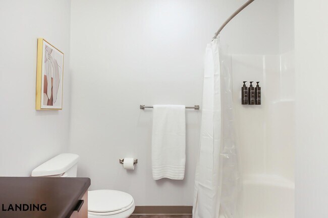 Foto del edificio - 2621 S Jefferson Ave