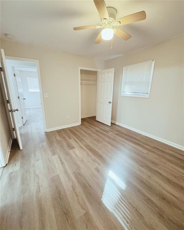 Foto del edificio - 2933 Port Royal Ln