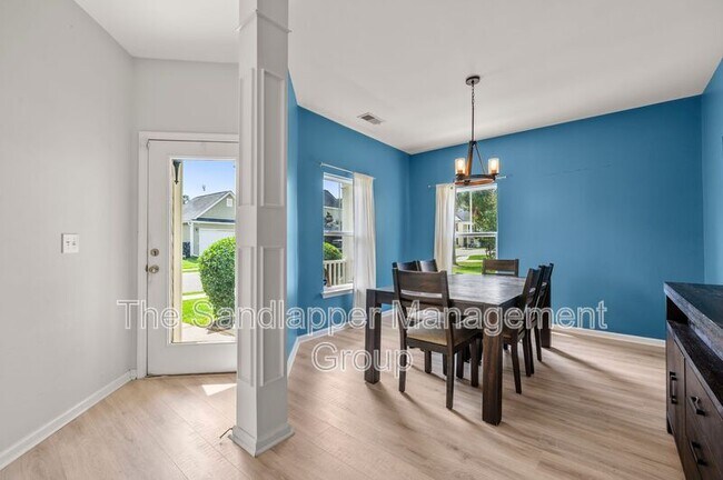 Foto del edificio - 7430 Northgate Dr