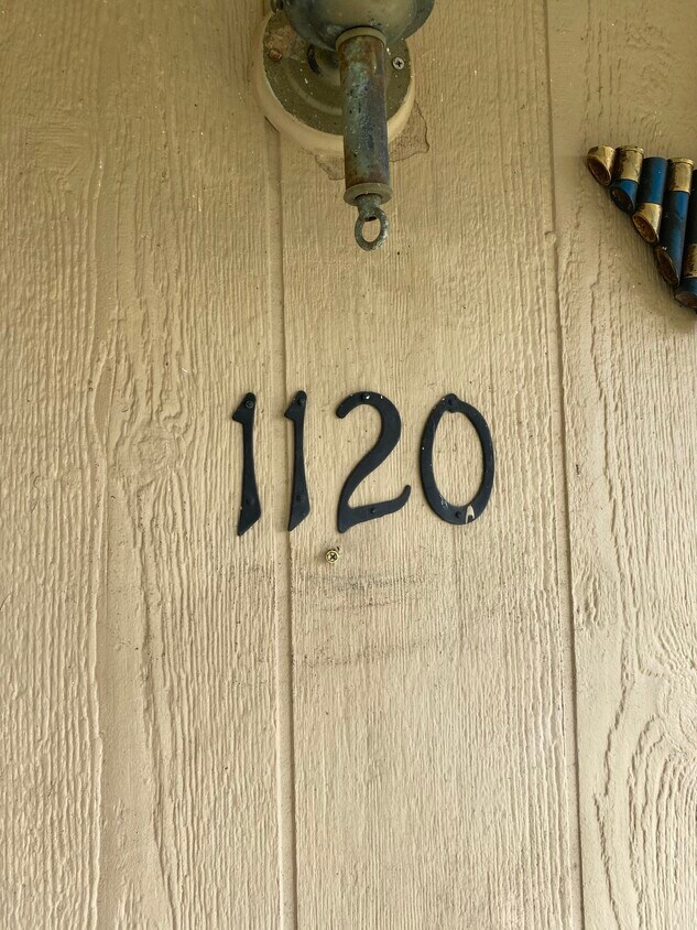 Building Photo - 1120 Co Rd 131