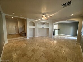 Building Photo - 7115 Hedgemaple Ct