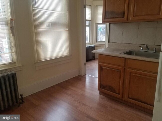 Foto del edificio - 3547-49 K St