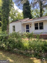 Building Photo - 2760 Date Ave